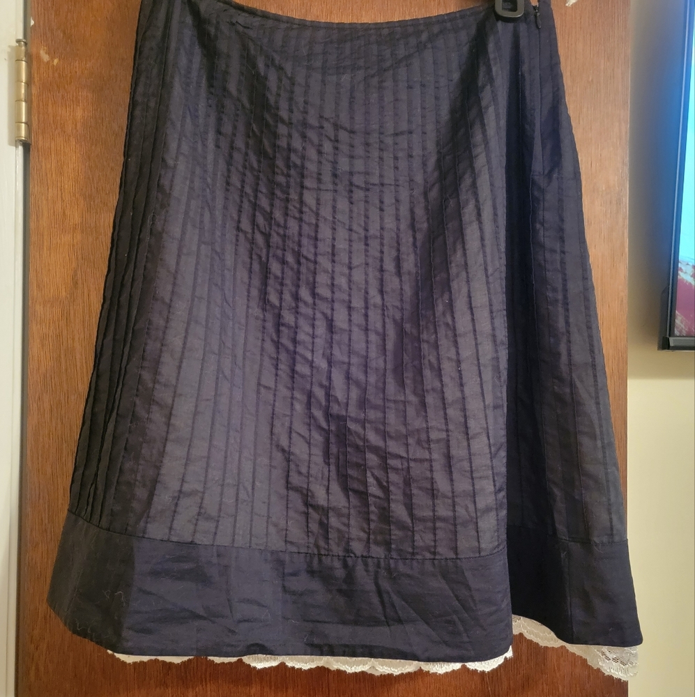 Ann Taylor Black Pintuck Skirt 8 Cream Lace